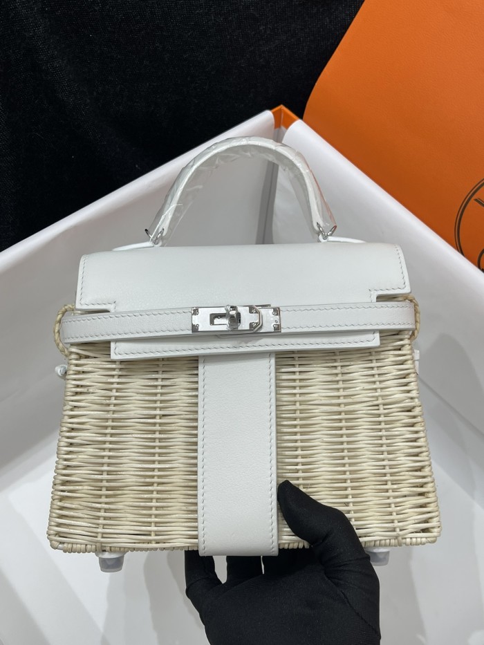 Handbags Hermes Kelly size:20 cm