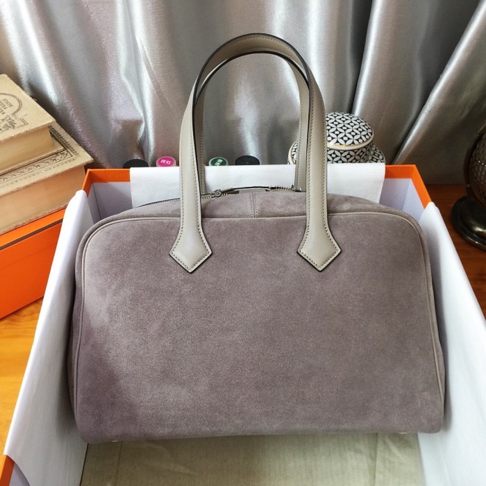 Handbags Hermes H Victoria