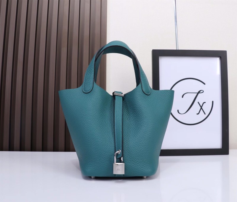 Handbags Hermes Picotin size:18/22 cm