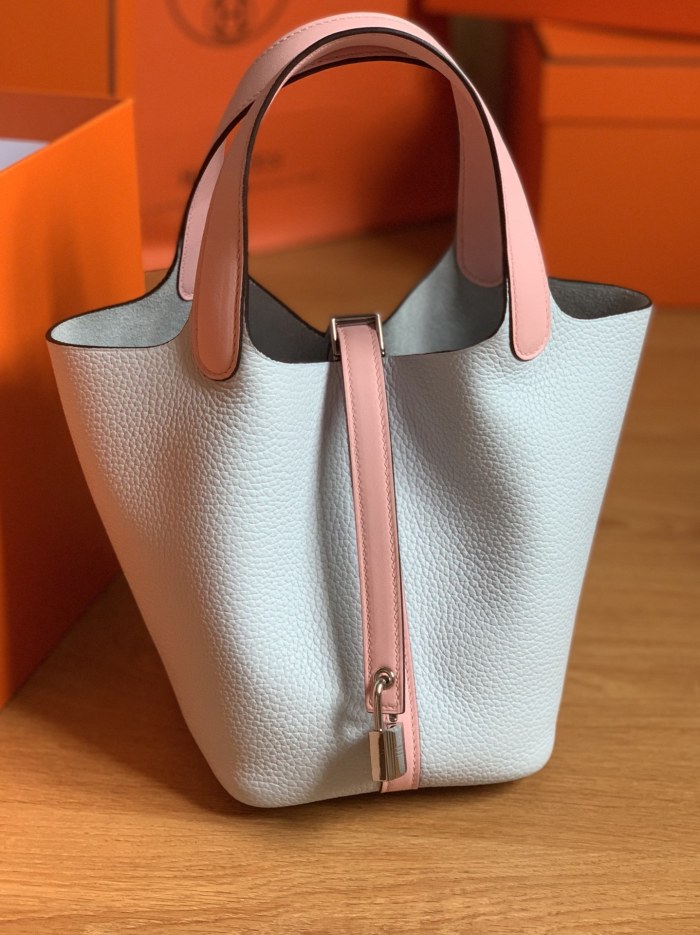 Handbags Hermes Picotin size:18 cm