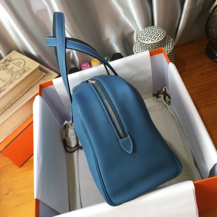 Handbags Hermes H Victoria