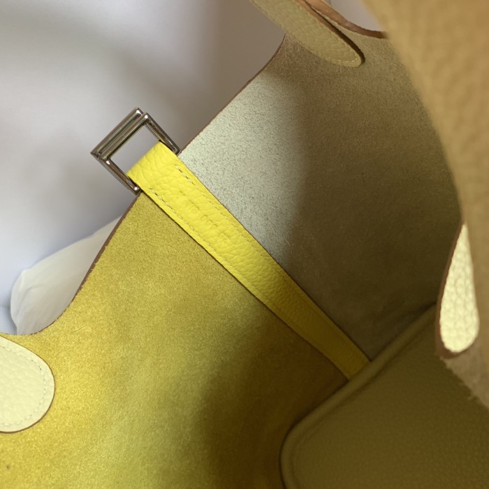 Handbags Hermes Picotin size:18 cm