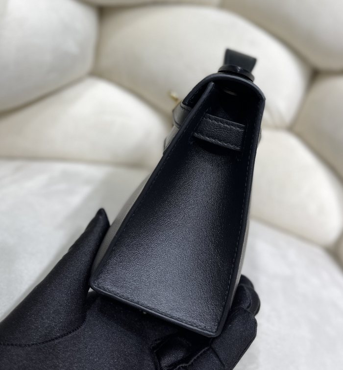 Handbags Hermes Kelly size:22 cm