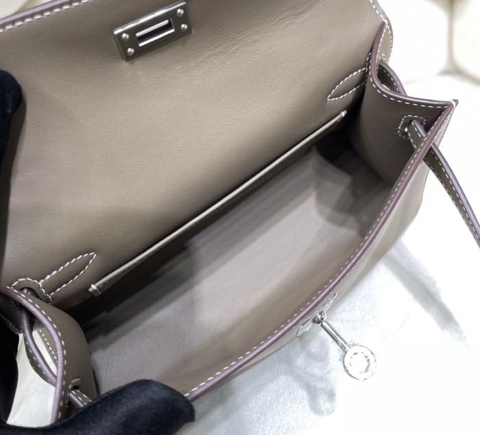 Handbags Hermes Kelly size:22 cm