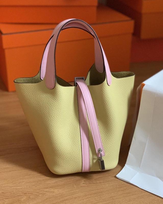 Handbags Hermes Picotin size:18 cm