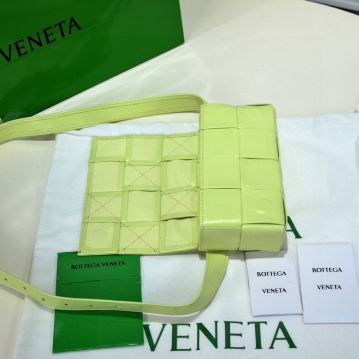 handbags Bottega Veneta 6815# size:17.5*9.5*5cm
