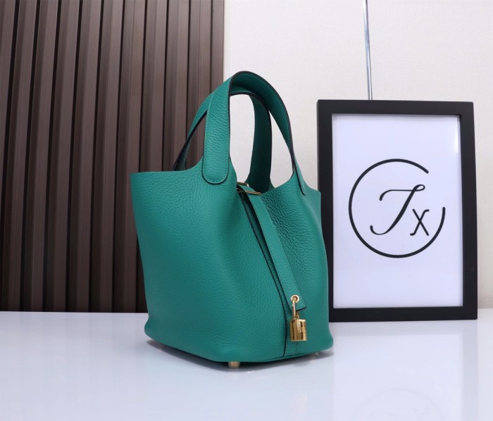 Handbags Hermes Picotin size:18/22 cm