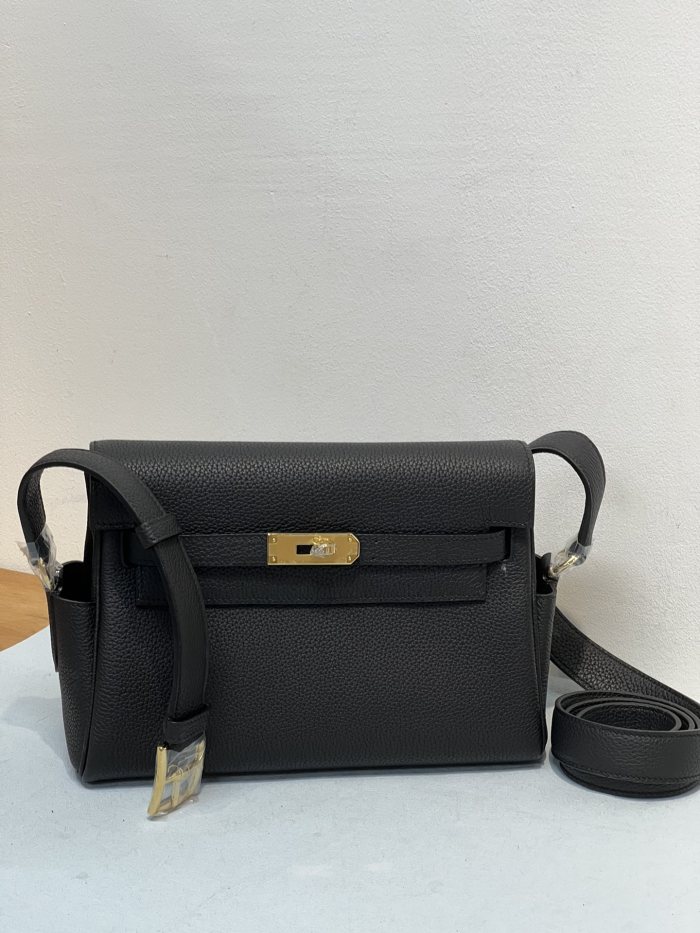 Handbags Hermes to go