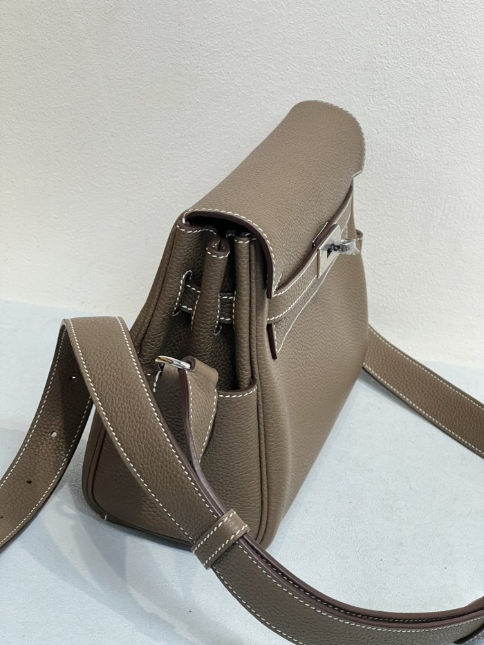 Handbags Hermes to go