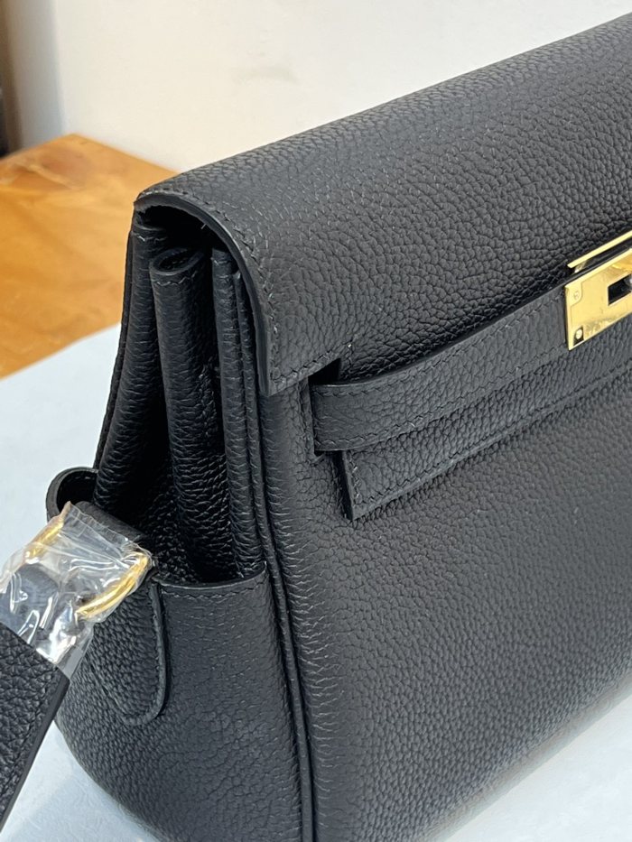 Handbags Hermes to go