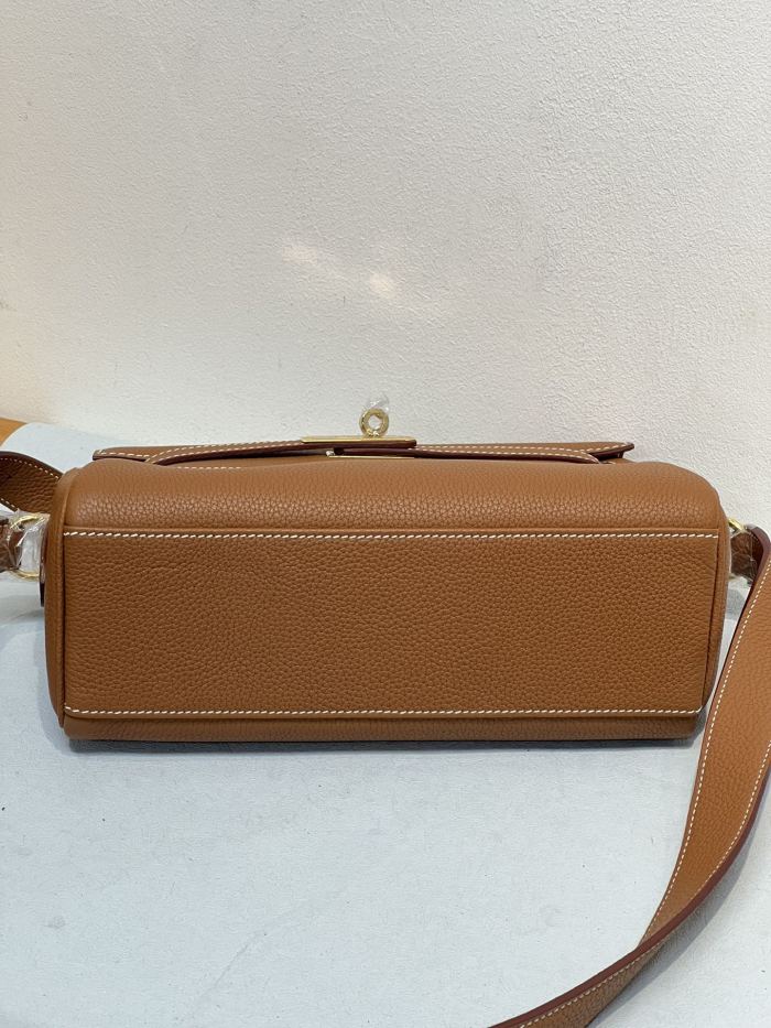 Handbags Hermes to go