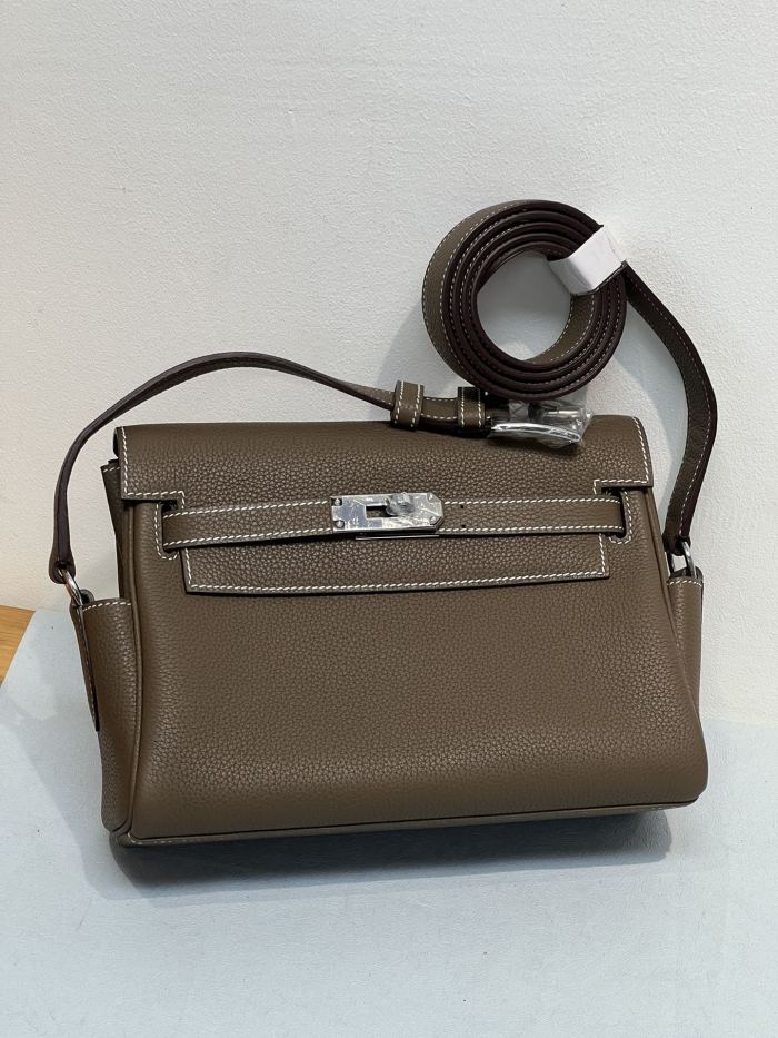 Handbags Hermes to go