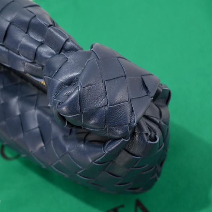 handbags Bottega Veneta 6699-1 size:23*18*8cm