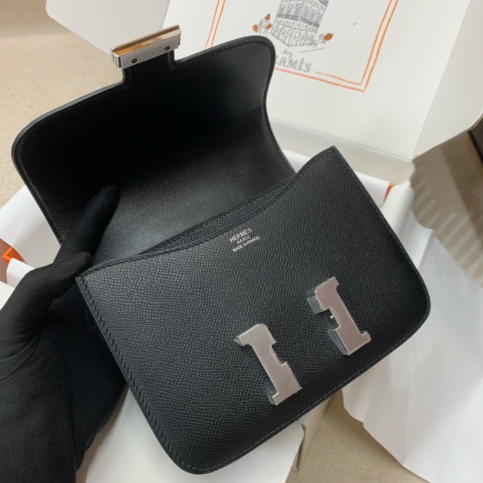 Handbags Hermes Constance size:19 cm
