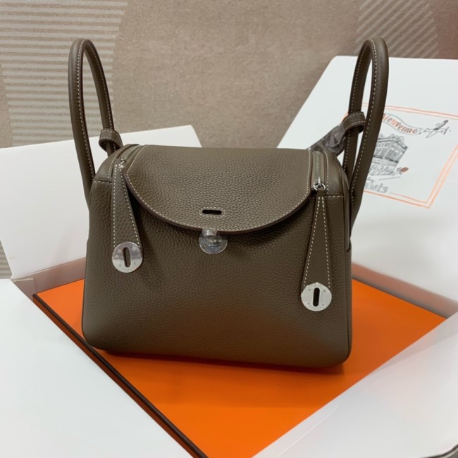 Handbags Hermes Lindy size：26 cm