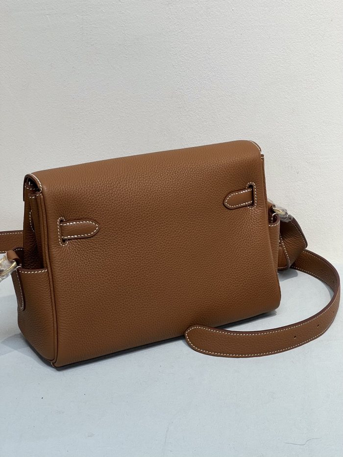 Handbags Hermes to go