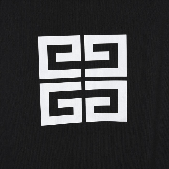 Clothes Givenchy 230