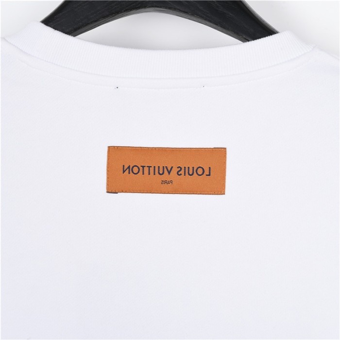 Clothes LOUIS VUITTON 894