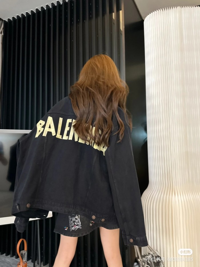 Clothes Balenciaga 643