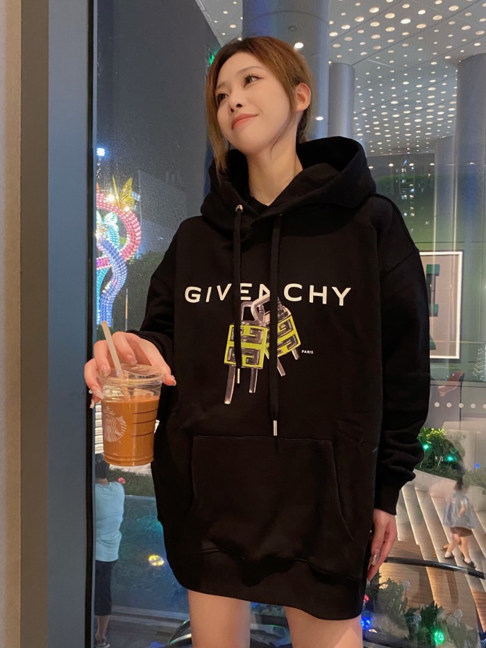 Clothes Givenchy 232
