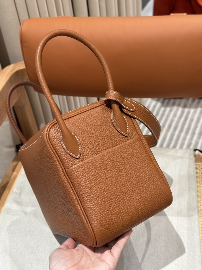 Handbags Hermes Lindy size:26 cm