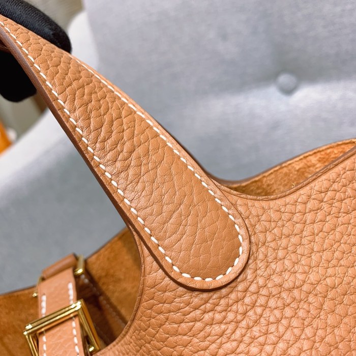 Handbags Hermes Picotin size:18 cm