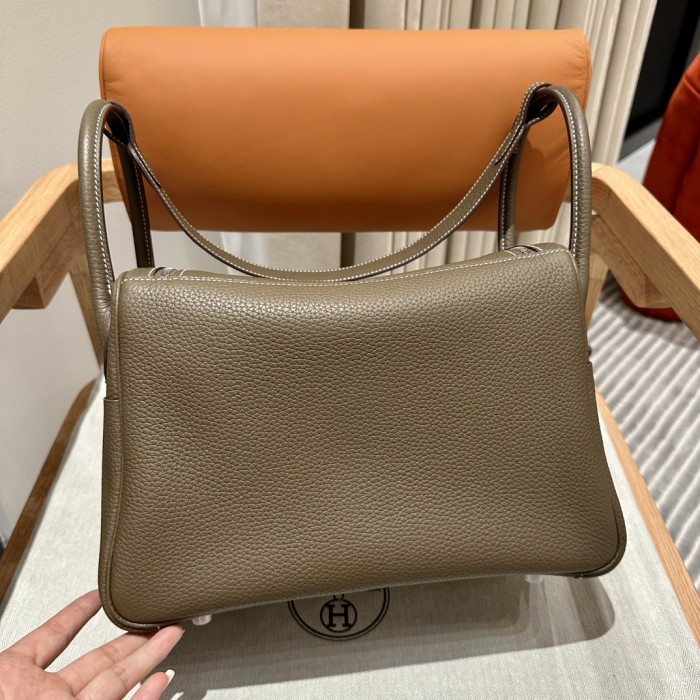 Handbags Hermes Lindy size:30 cm