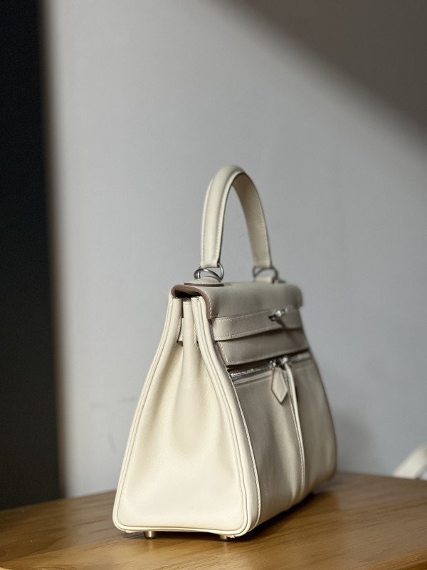 Handbags Hermes Lakis