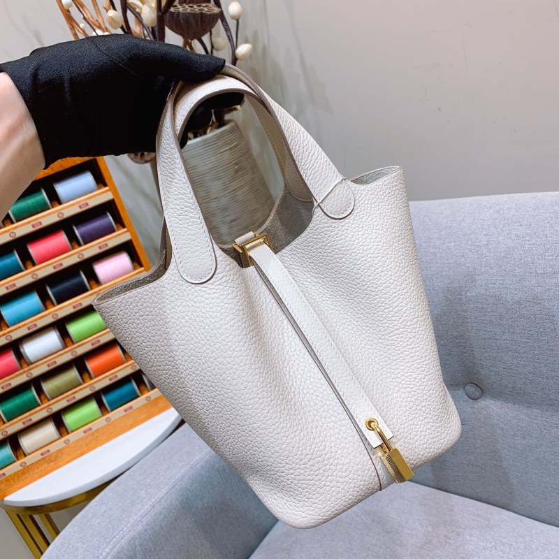 Handbags Hermes Picotin Lock size:18 cm