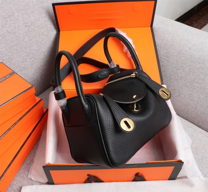 Handbags Hermes mini Lindy size:19 cm