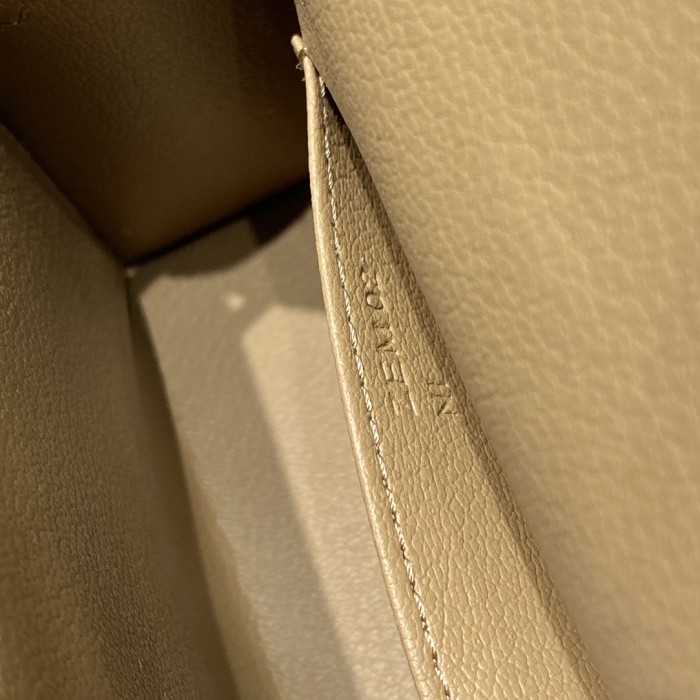 Handbags Hermes 𝗠𝗶𝗻𝗶 𝟎𝐒 size:19 cm