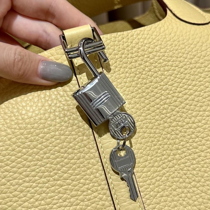 Handbags Hermes Picotin lock size:18 cm