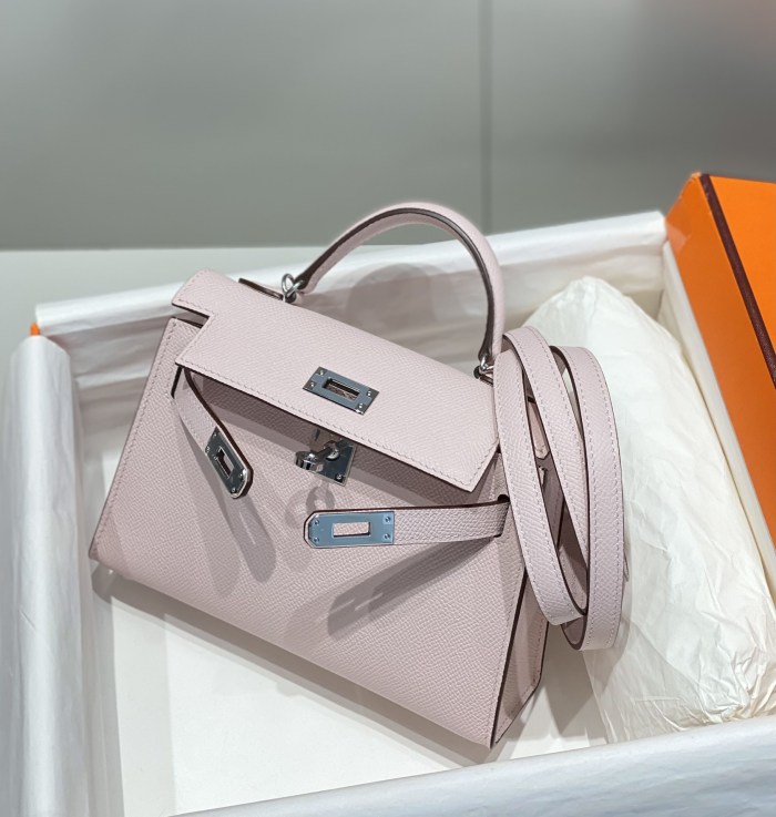 Handbags Hermes 𝗠𝗶𝗻𝗶 𝟎𝐒 size:19 cm