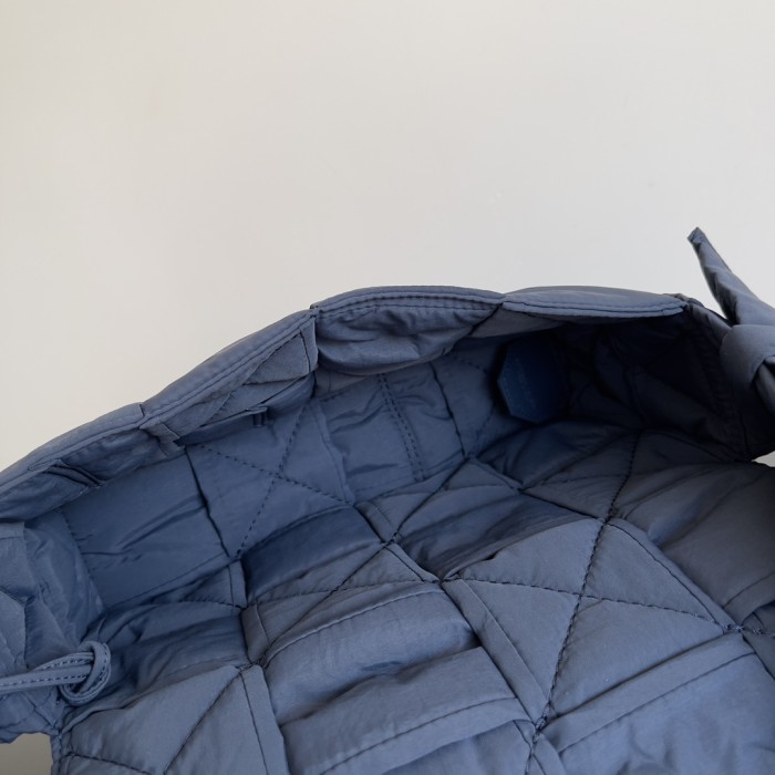 handbags Bottega Veneta 70390 size:24*14*10cm