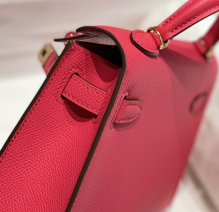 Handbags Hermes 𝗠𝗶𝗻𝗶 𝟎𝐒 size:19 cm