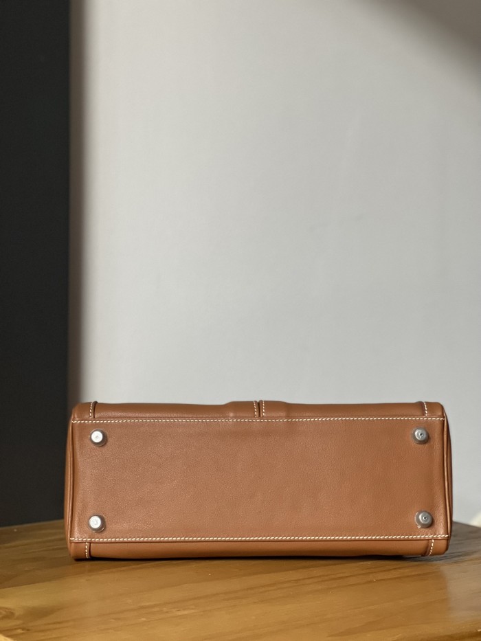 Handbags Hermes Lakis