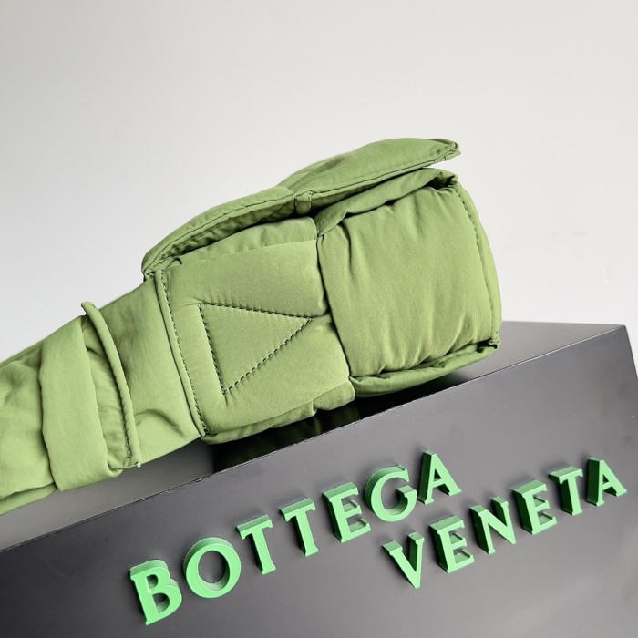 handbags Bottega Veneta 628951 size:32*19*14