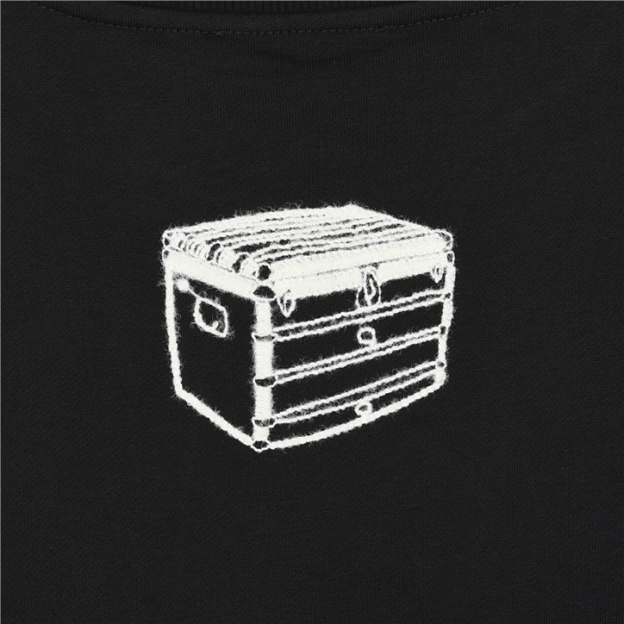 Clothes LOUIS VUITTON 898