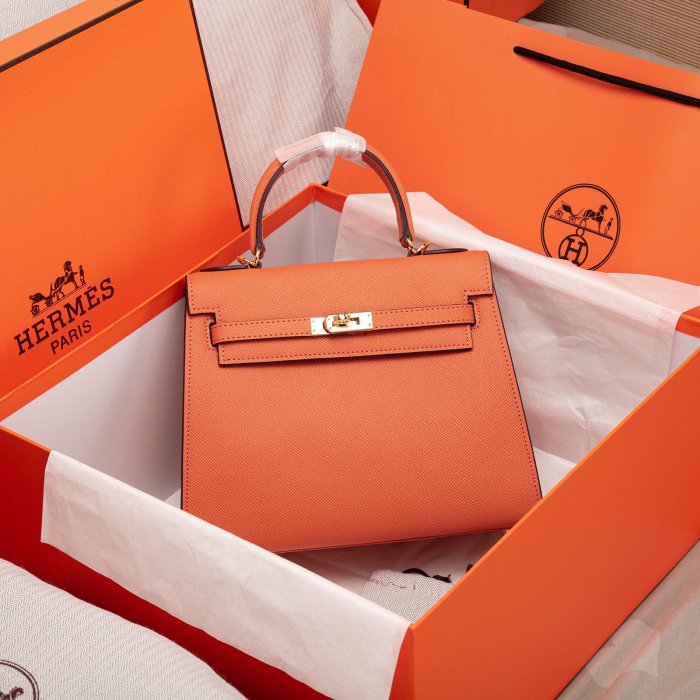 Handbags Hermes Kelly size:28 : 22 : 10 cm