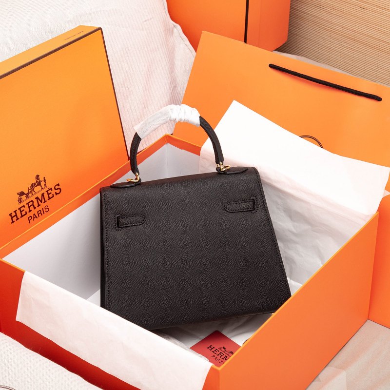 Handbags Hermes Kelly size:28 : 22 : 10 cm
