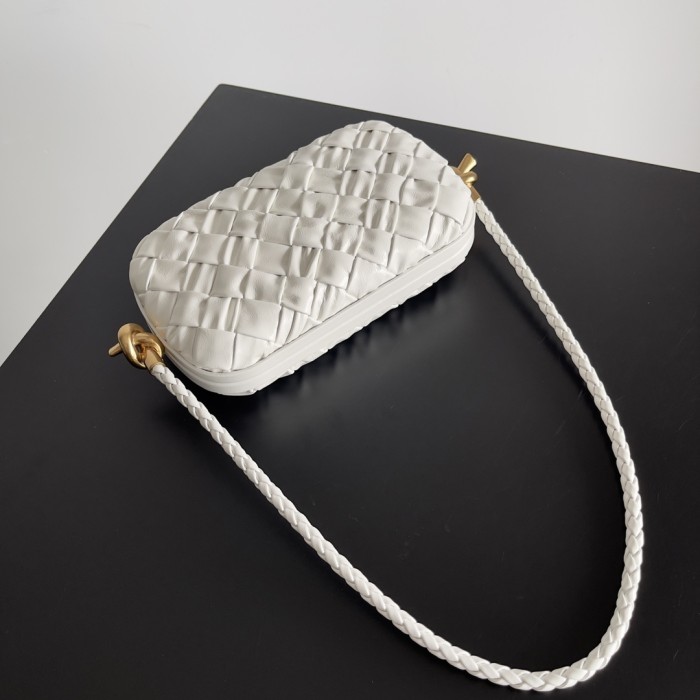 handbags Bottega Veneta 717623 size:20.5*6*12.5cm