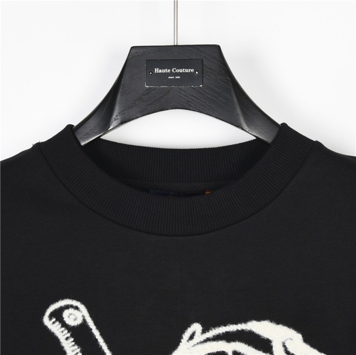 Clothes LOUIS VUITTON 898