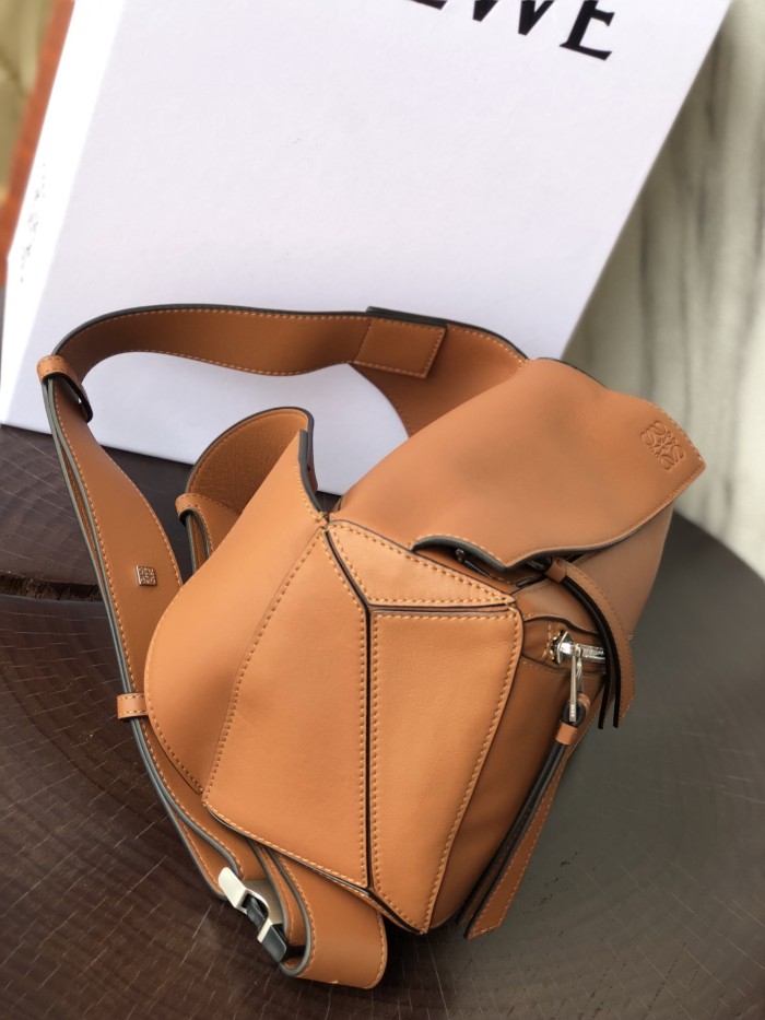 Handbags LOEWE Ykk size:24-10-16 cm