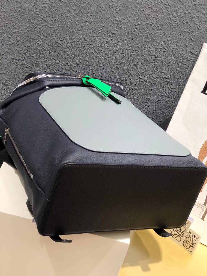 Handbags LOEWE Goya backpack size:34×w15×H41 cm