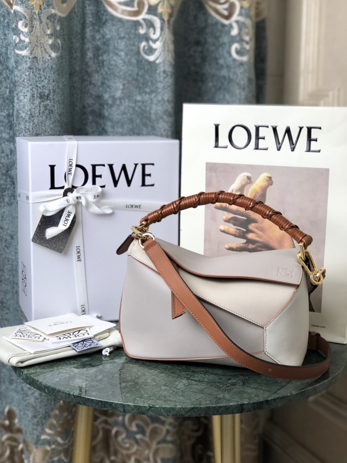 Handbags LOEWE Jonathan Anderson size:24-10.5-16 cm