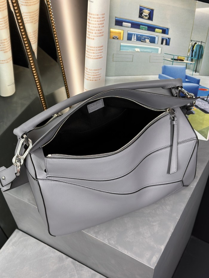 Handbags LOEWE Ykk size:35x17x24 cm