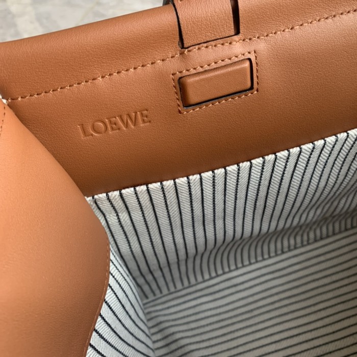 Handbags LOEWE Cushion tote size:35-27-19 cm