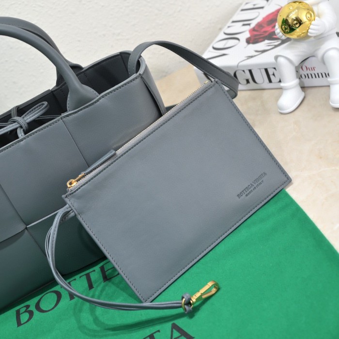 handbags Bottega Veneta 9895# size:20*7*13cm