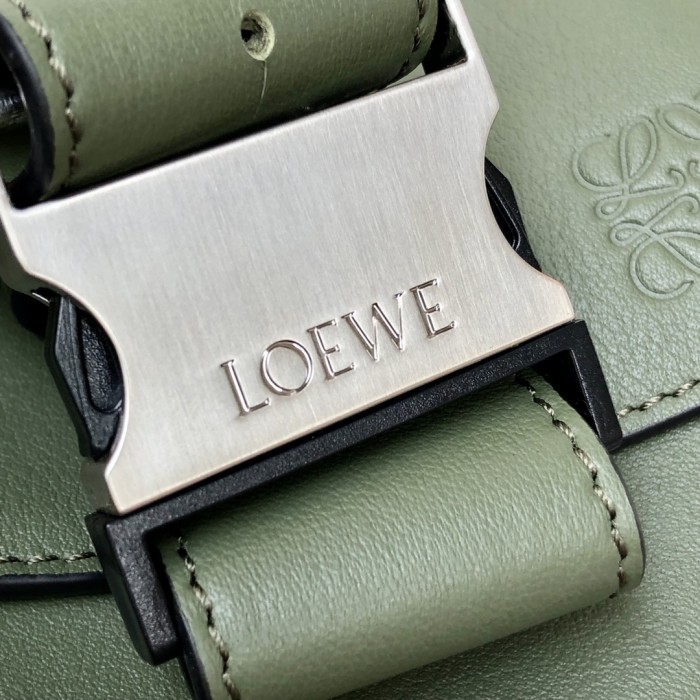 Handbags LOEWE Ykk size:24-10-16 cm