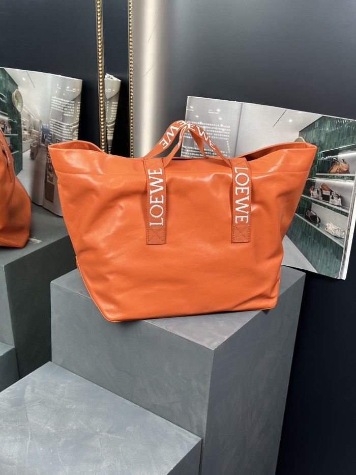 Handbags LOEWE 𝙁𝙤𝙡𝙙 𝙎𝙝𝙤𝙥𝙥𝙚𝙧 size:50×20×31 cm